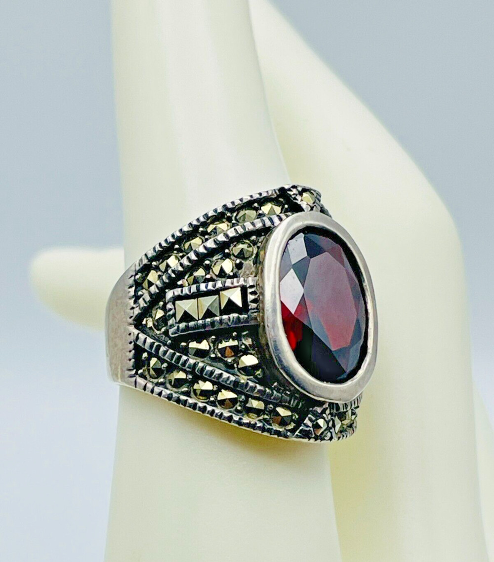 Red Garnet Marcasite Sterling Silver Ring Sz 7 Statement Jewelry Unisex Gemstone